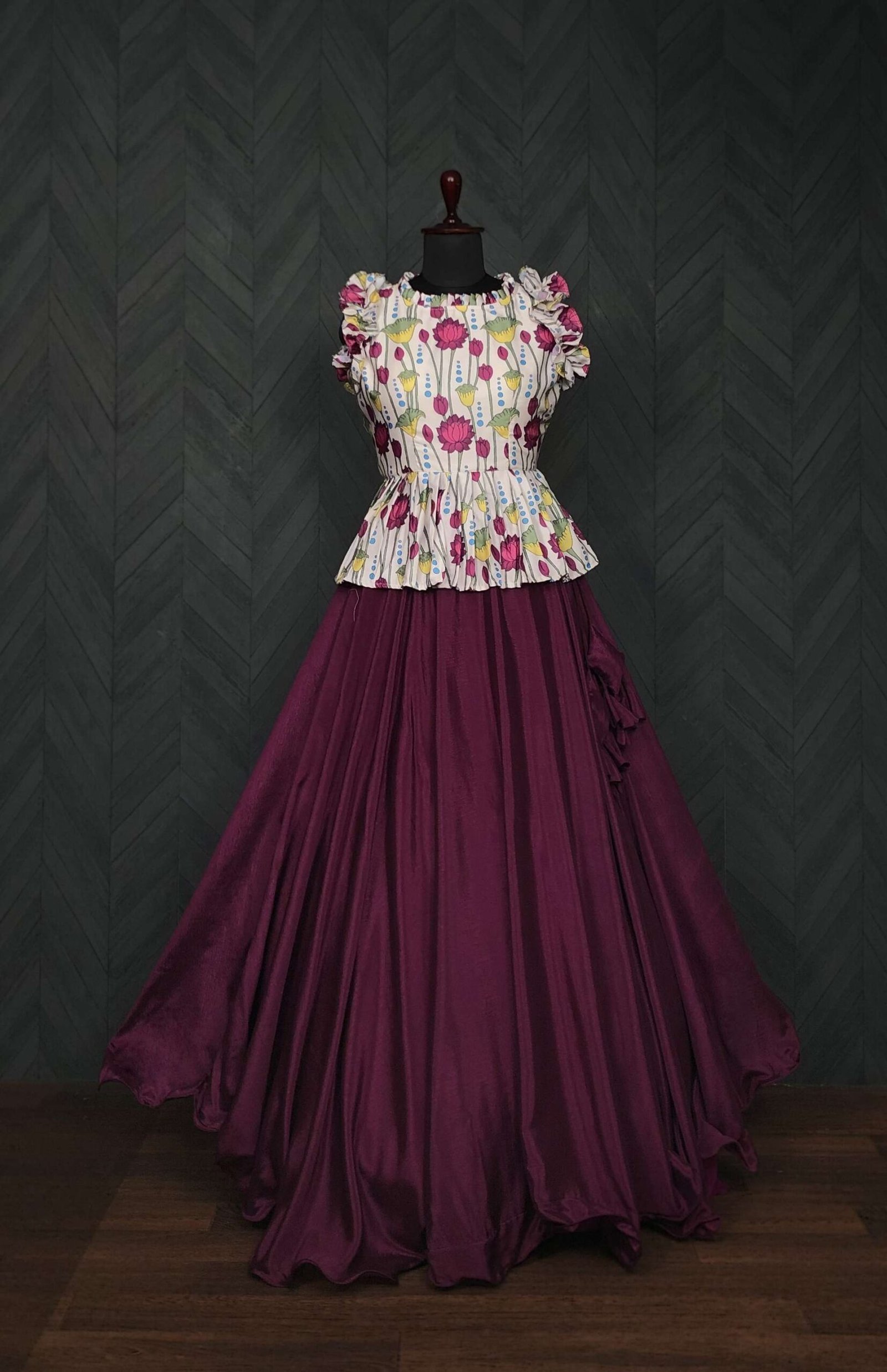 Premium Chinnon Lehenga with Kalamkari Print Maslin Satin Peplum Blouse - Image 3