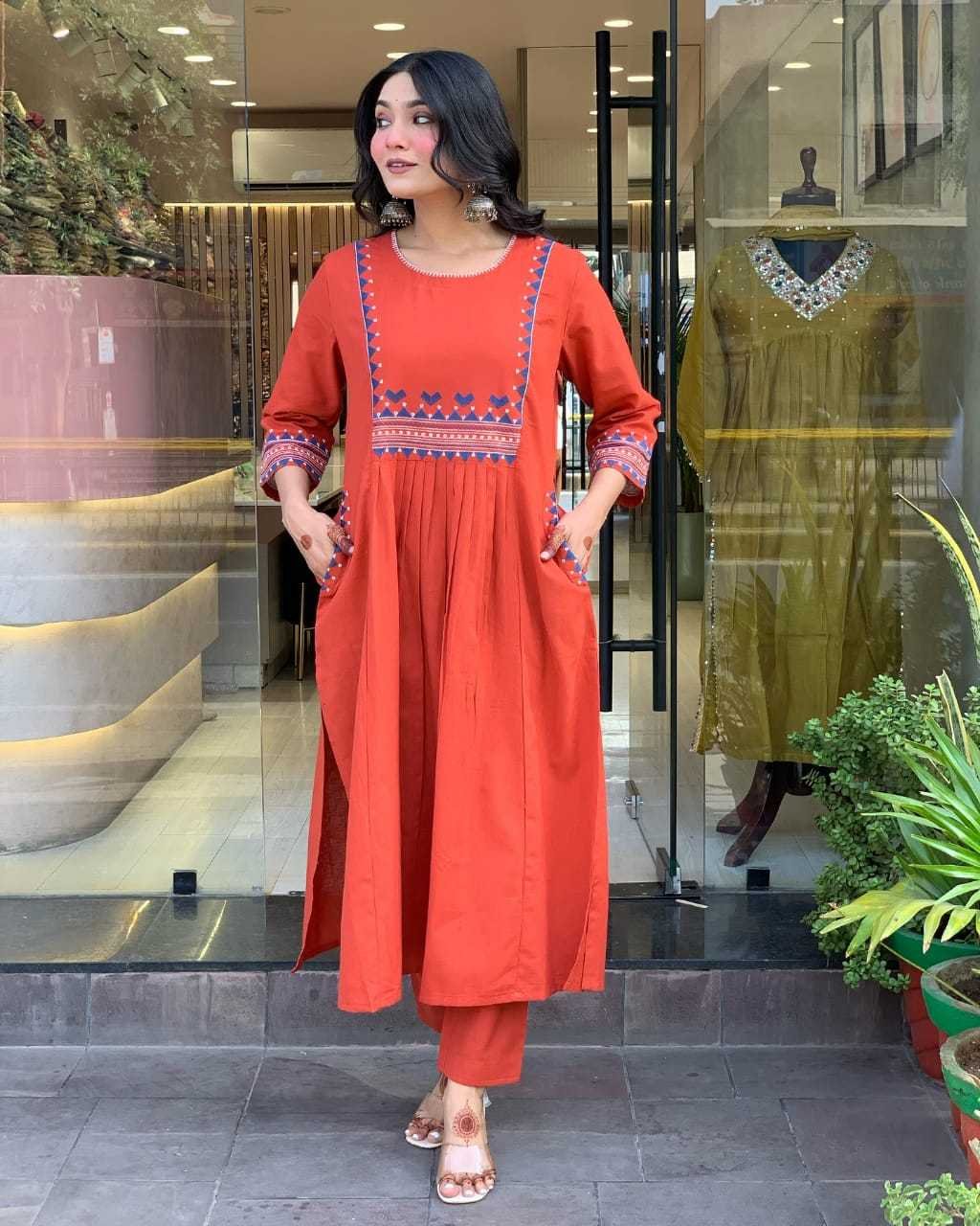 Women's Rayon Embroidered A-Line Kurti With Pant Set - Image 2